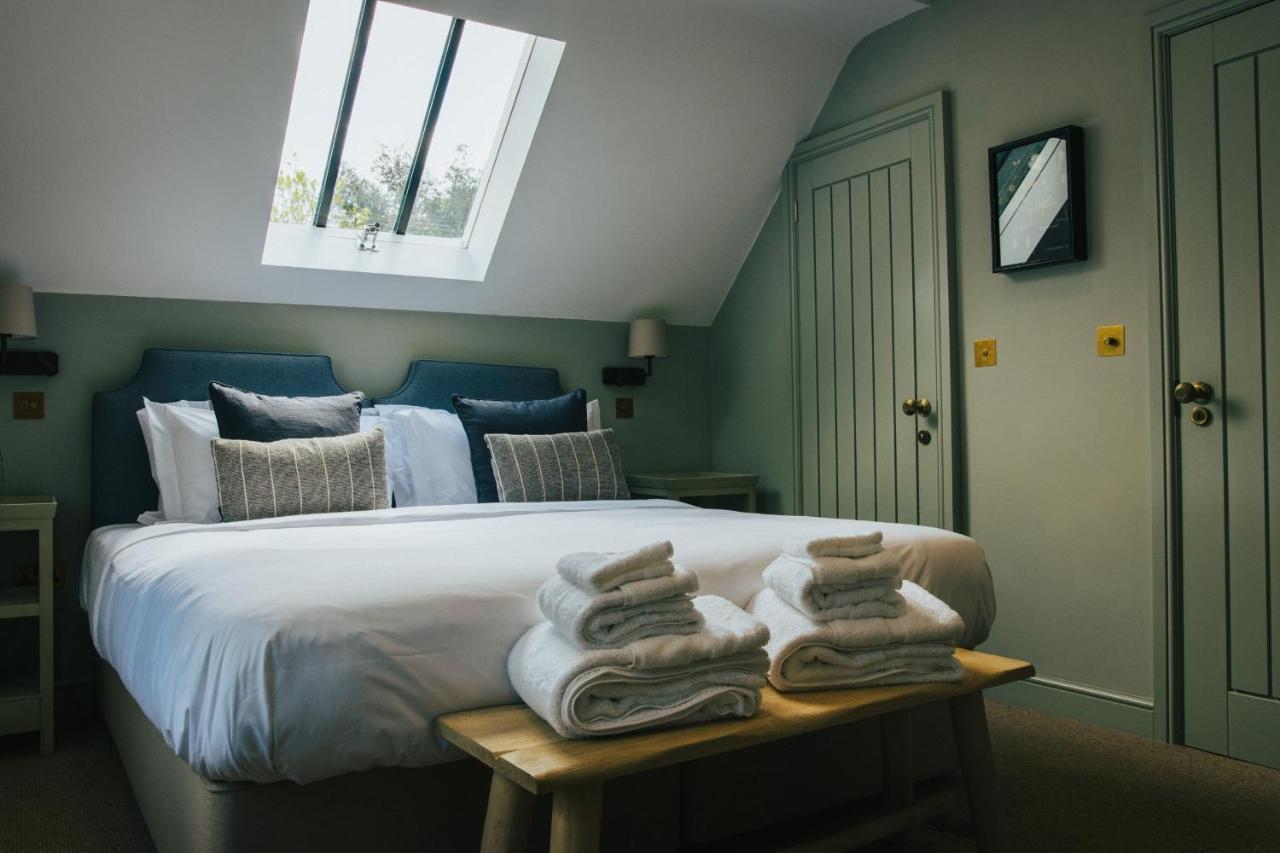 The Bottle & Glass Inn Harpsden Bagian luar foto